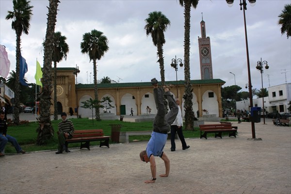 На руках по Африке Tanger, Marocco IMG_6795